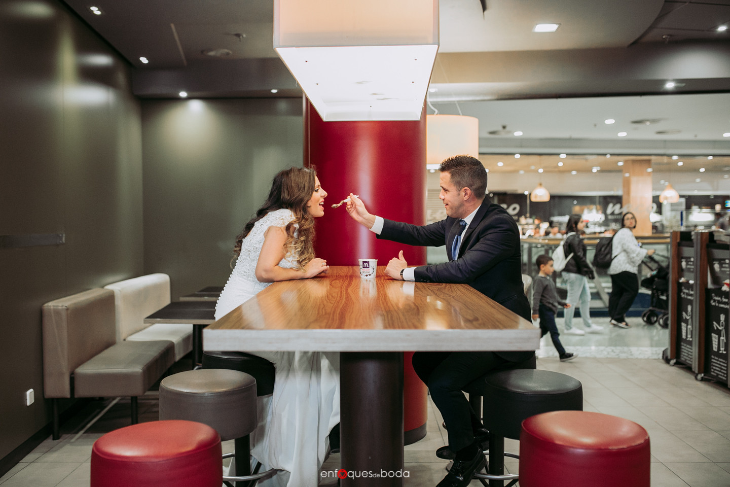 5P5A2625I&L POSTBODA