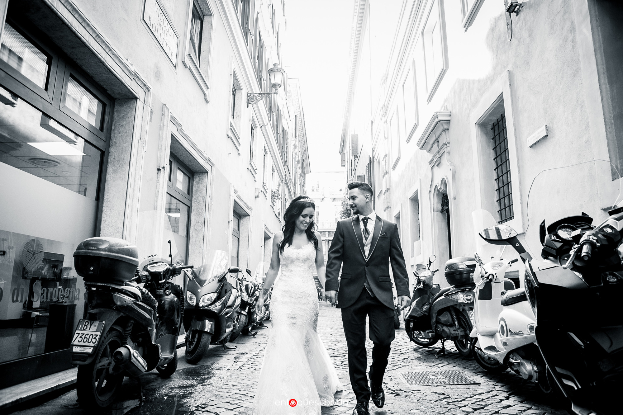 IMG_1976POSTBODA ROMA